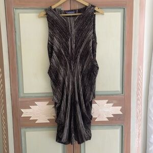 Vivienne Tam | Ruched side abstract print dress. Size Medium. Designer